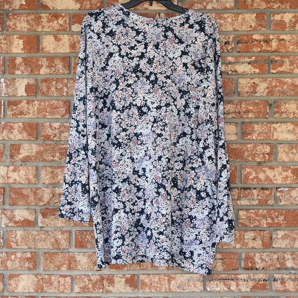 J. Jill Multicolored Top NWOT - Picture 2 of 3